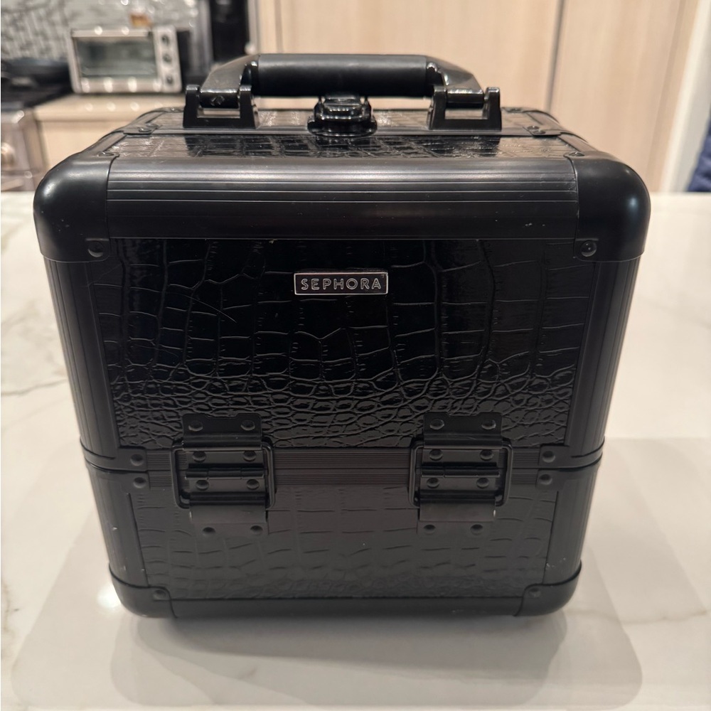 Sephora Black Croc-Textured Makeup Train Case